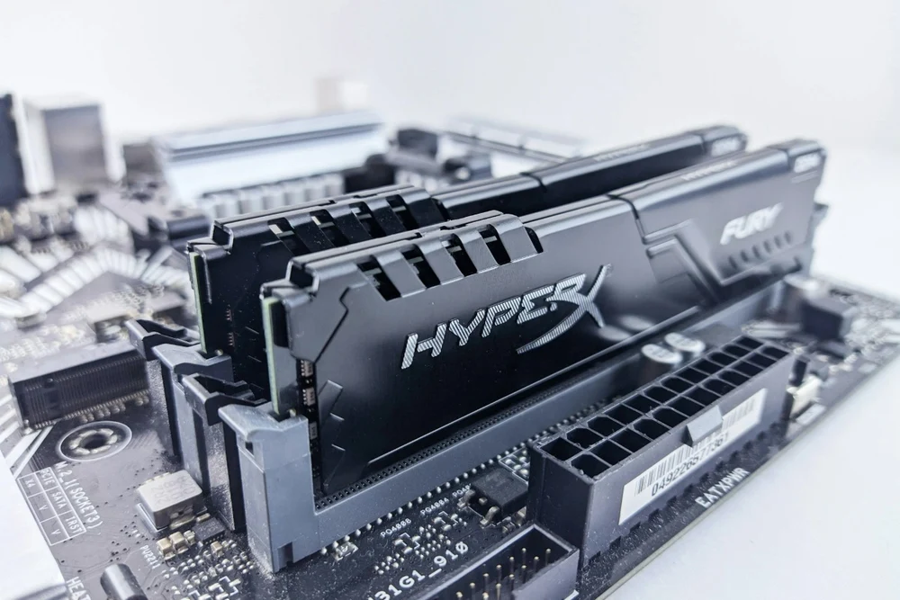 care-sunt-cele-mai-importante-componente-ale-calculatorului