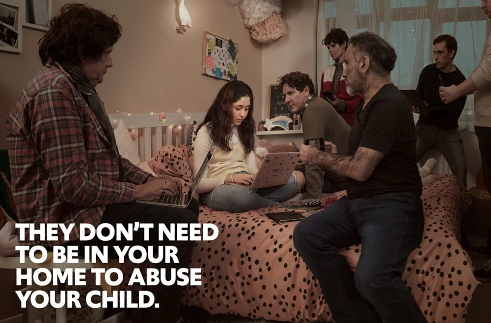 imagini-cu-abuzuri-asupra-copiilor-generate-de-ai-socheaza-europa.-romania,-in-vizor