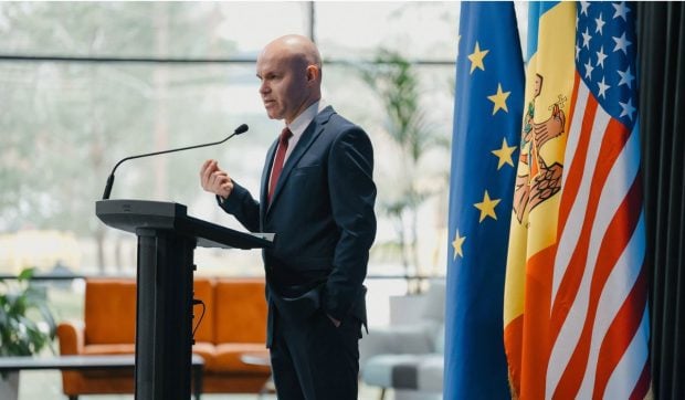 daniel-funeriu,-candidat-independent-la-presedintia-romaniei-|-portret