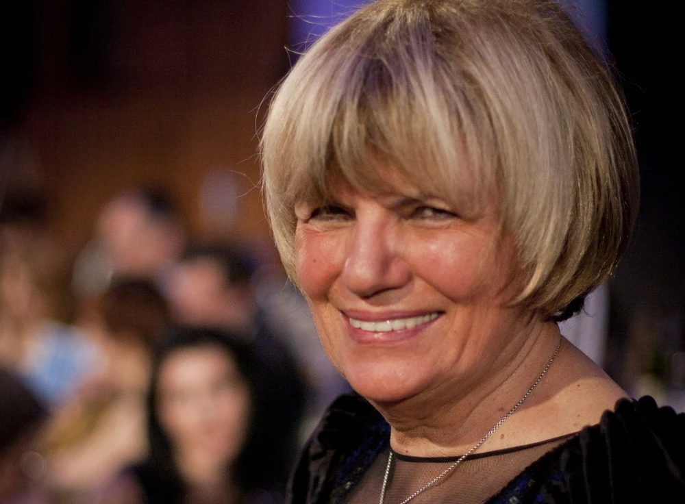 10-aprilie:-ziua-in-care-s-a-nascut-doina-levinta,-creatoare-de-moda-si-scenograf