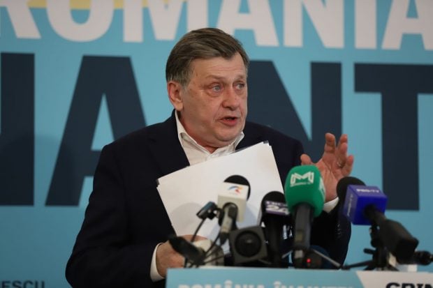 crin-antonescu,-despre-traficantii-de-droguri:-i-as-impusca-pe-stadion.-ca-in-china