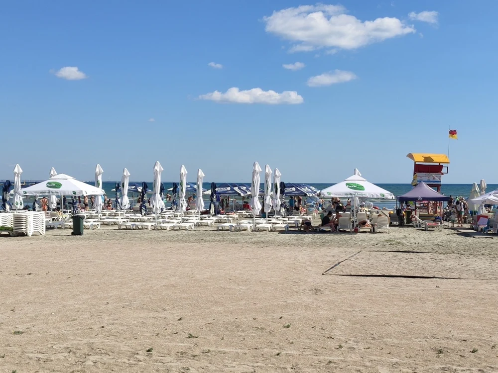 cat-a-platit-o-familie-cu-un-copil,-pentru-doua-nopti-la-all-inclusive,-pe-litoral,-de-paste