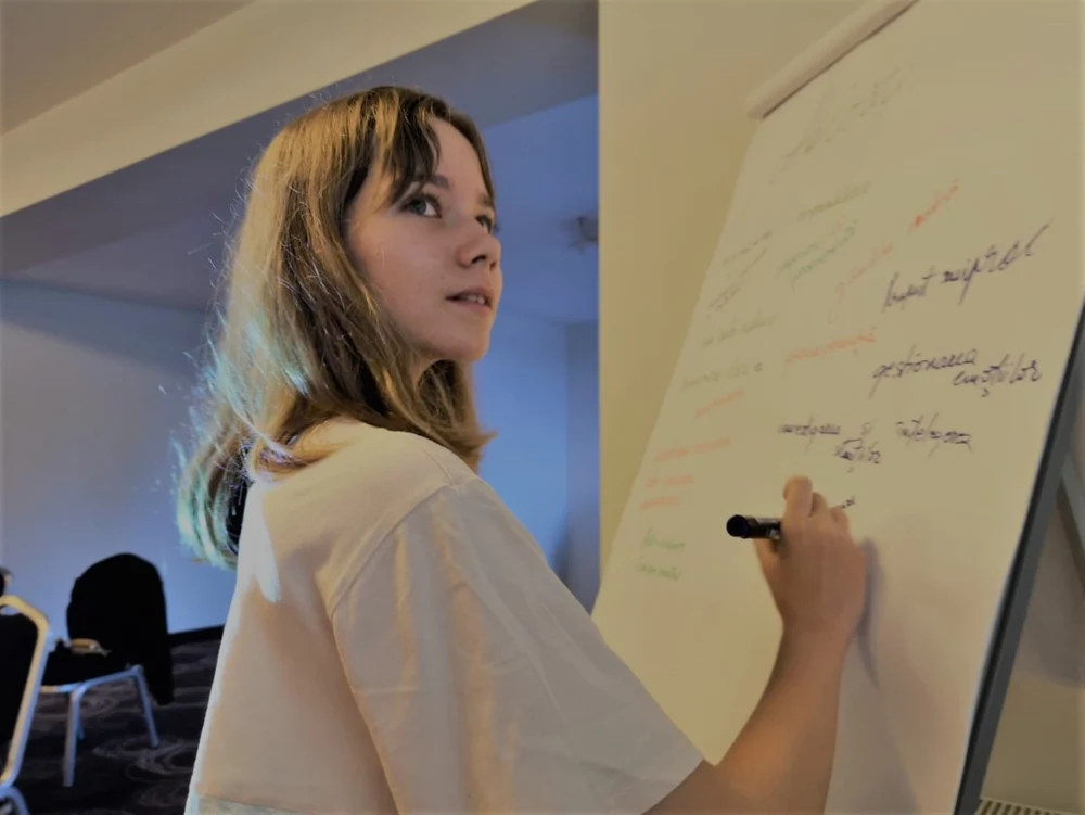 e-pregatita-romania-pentru-saptamana-de-scoala-de-4-zile?-studiu-de-caz-la-oradea|-analiza