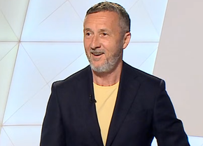 mihai-stoica-nu-s-a-abtinut-si-a-glumit-in-ziua-numirii-noului-papa:-era-sa-iasa-fum-la-botosani