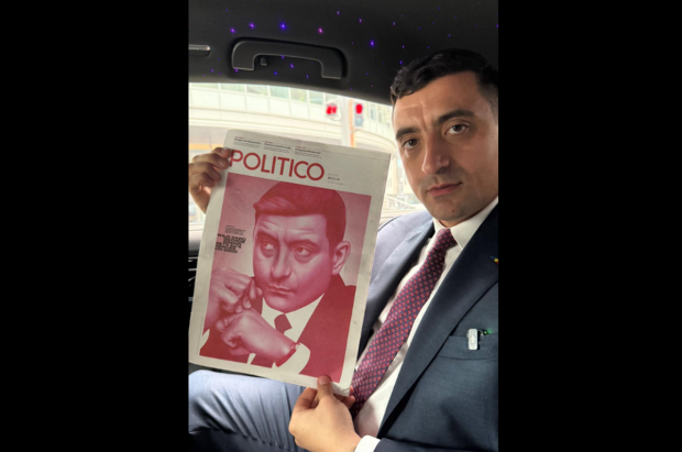 george-simion-se-lauda-ca-e-pe-coperta-revistei-politico:-barbatul-meloni
