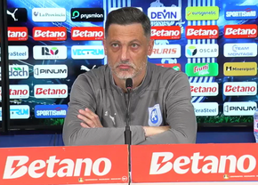 intrebarea-care-l-a-lasat-masca-pe-mirel-radoi-la-conferinta:-eu-lucrez-pentru-fcsb?!