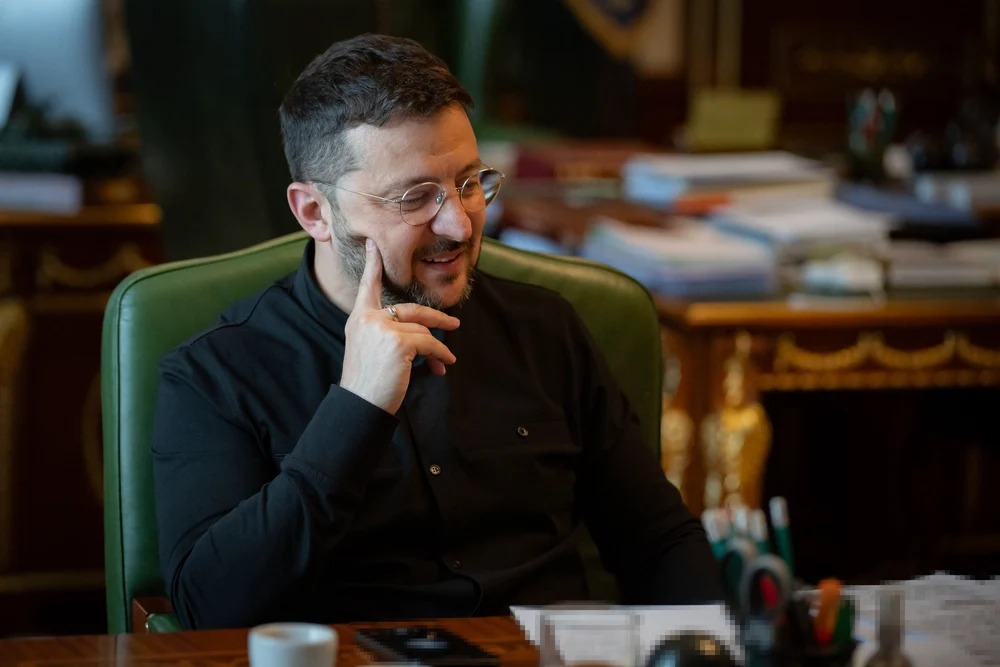 volodimir-zelenski-l-a-sunat-pe-presedintele-ales-nicusor-dan.-l-am-invitat-sa-viziteze-ucraina