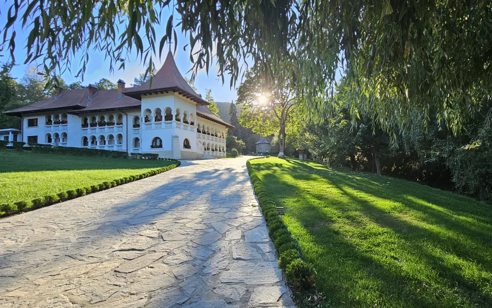 sfantul-ardealului,-mai-putin-cautat-de-romani.-cum-s-a-stins-fenomenul-arsenie-boca