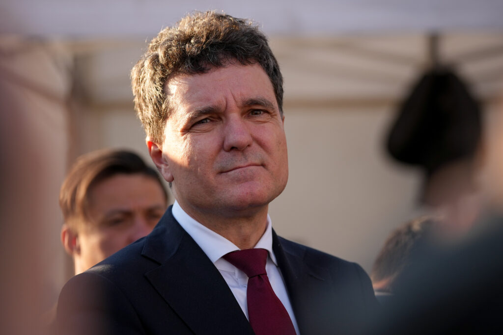 nicusor-dan:-prioritate-are-deficitul-bugetar,-informatiile-despre-viitorul-guvern-sunt-speculatii