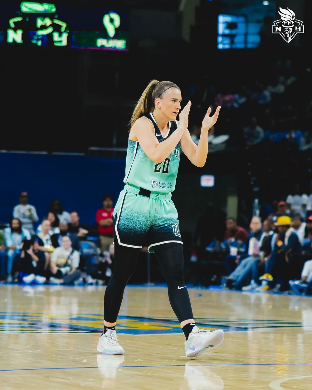 romanca-sabrina-ionescu,-inceput-exceptional-de-sezon-in-campionatul-de-baschet-american