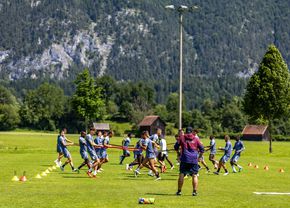 dan-petrescu-surprinde:-cand-a-programat-reunirea-lui-cfr-cluj-diferenta-mare-fata-de-fcsb