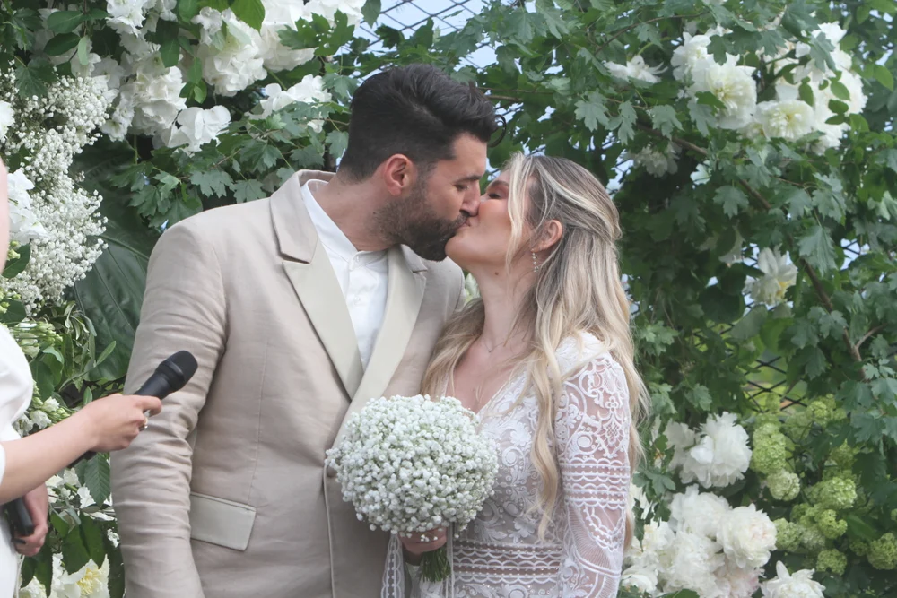 mesajul-lui-smiley-la-aniversarea-a-doi-ani-de-casatorie-cu-gina-pistol