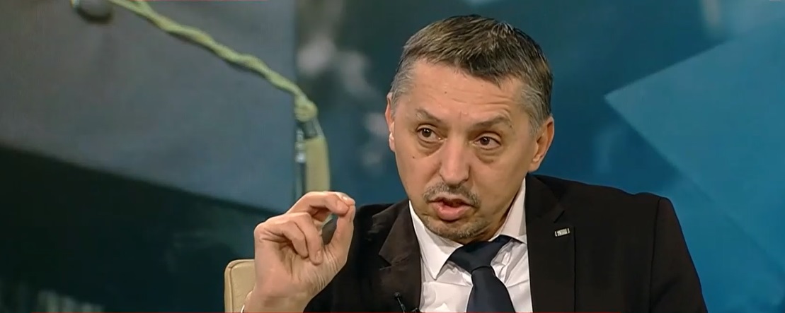 ministrul-educatiei,-daniel-david:-„eu-va-sugerez-sa-nu-mai-innebunim-copii”