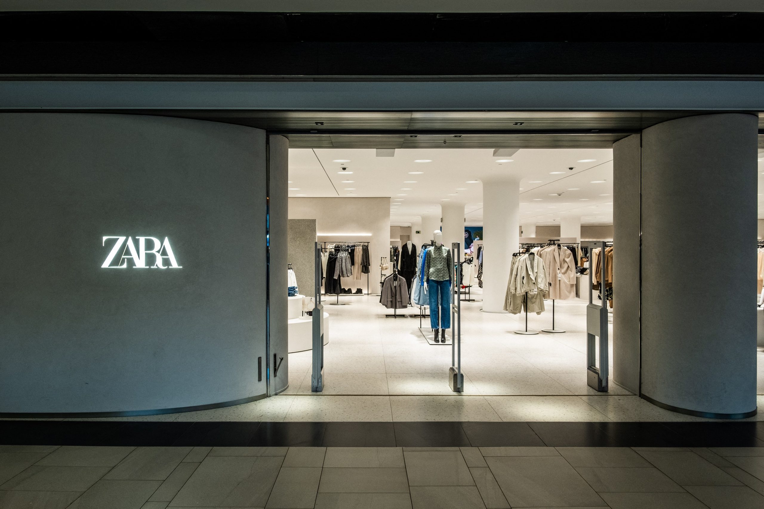 zara,-brandul-inditex-cu-cele-mai-multe-inchideri-de-magazine