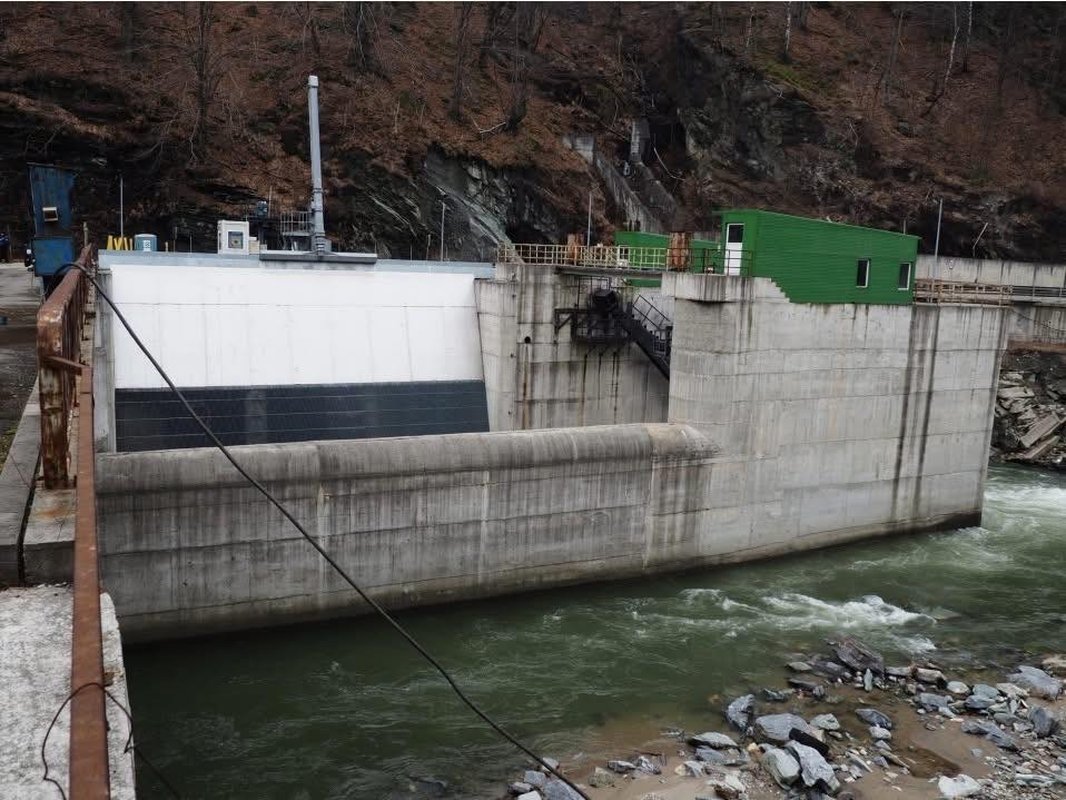 sebastian-burduja:-amenajarea-hidroenergetica-livezeni-bumbesti-a-primit-acordul-de-mediu