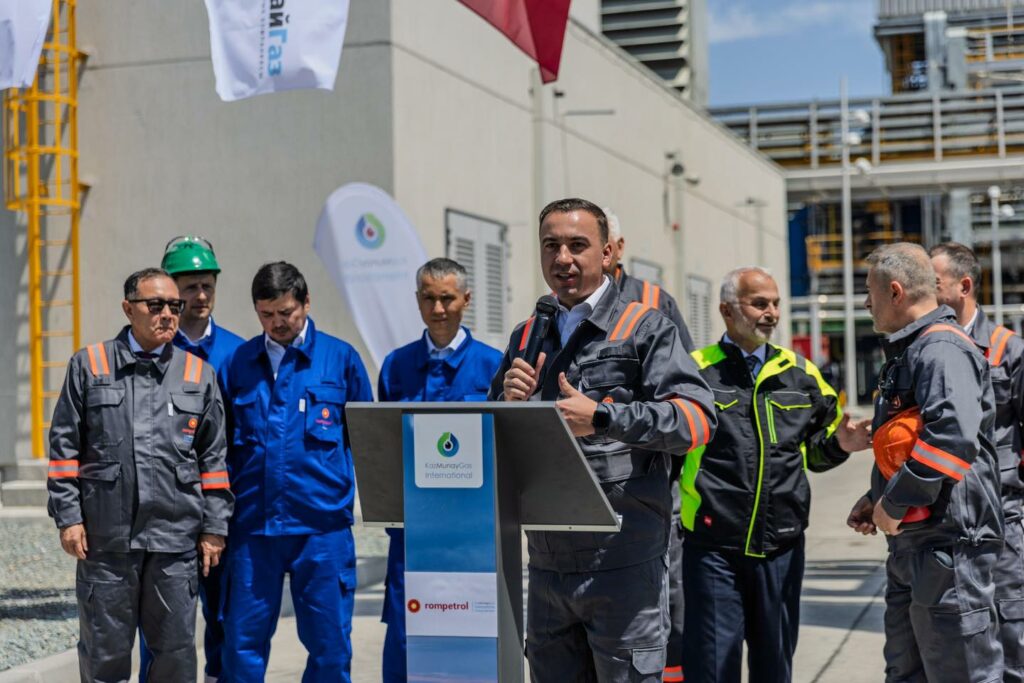 bogdan-ivan-a-anuntat-pornirea-productiei-la-centrala-de-cogenerare-a-rafinariei-petromidia