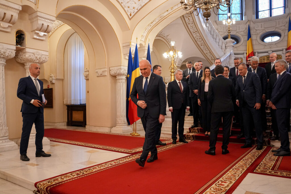 ministrii-guvernului-prezinta-pachetul-de-masuri-pentru-reducerea-deficitului