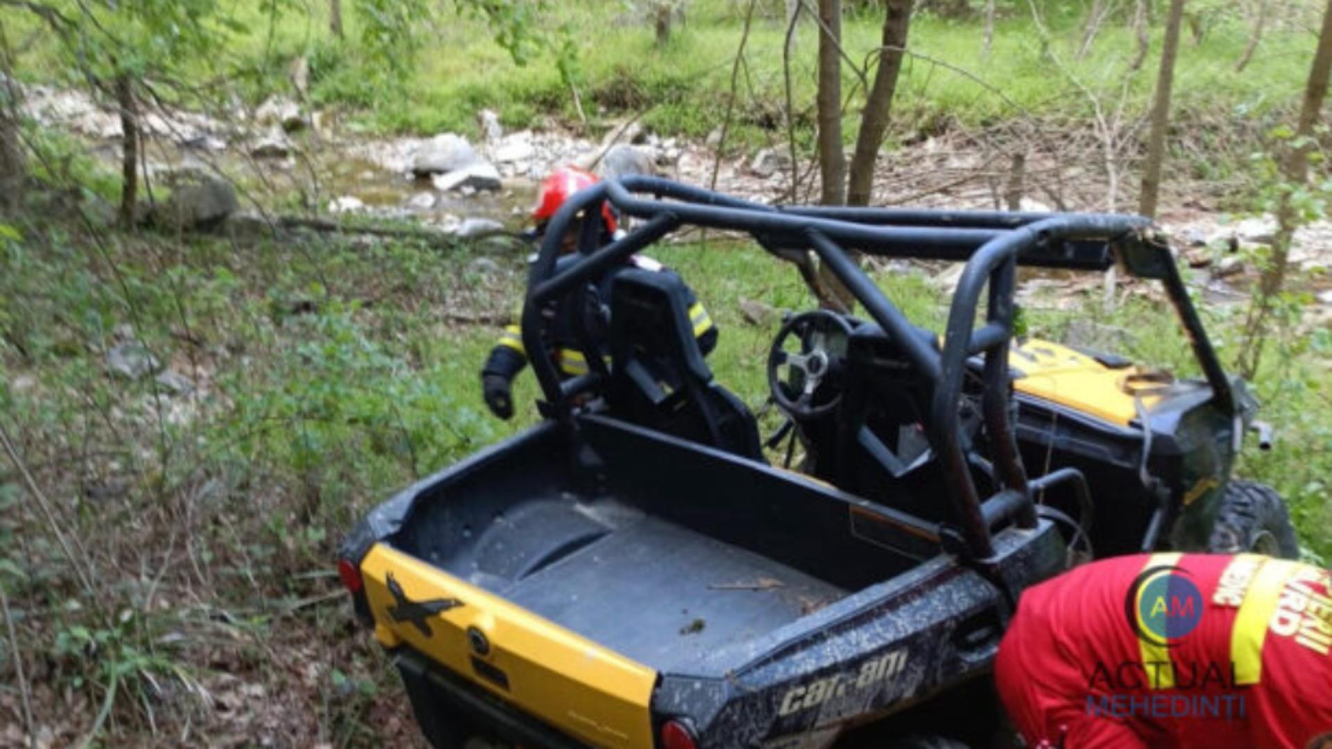 tragedie-in-mehedinti.-o-turista-din-germania-a-murit-dupa-ce-a-cazut-cu-atv-ul-intr-o-rapa