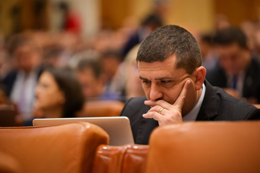 miruta:-romania-are-cea-mai-pura-resursa-de-grafit-din-europa,-dar-nu-are-bani-sa-o-exploateze