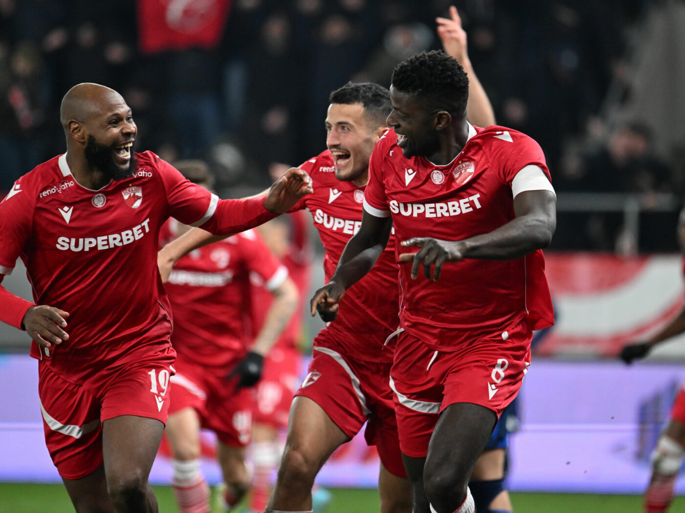 fotbalistul-de-la-dinamo-pe-care-l-a-vrut-gigi-becali,-la-un-pas-de-transferul-in-superliga