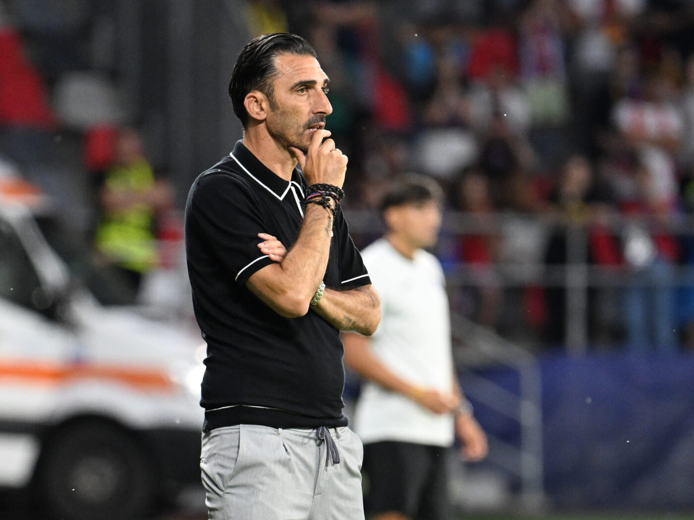 elias-charalambous-e-gata-sa-riste-cu-pustiul-stoian:-nu-vad-de-ce-nu