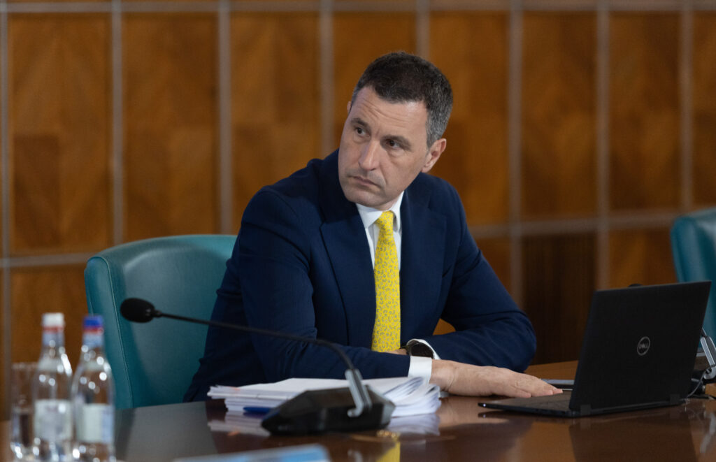 tanczos-barna,-despre-primele-pentru-judecatorii-ccr:-probabil-vor-actiona-in-instanta