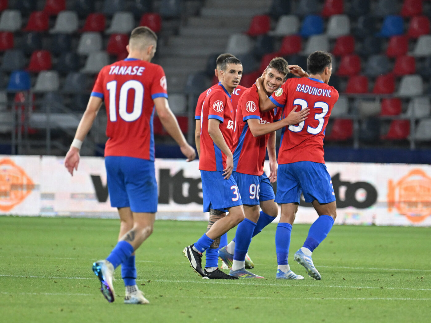 gigi-becali-a-luat-o-decizie-direct-in-febra-de-dupa-meci:-vai-de-capul-lor