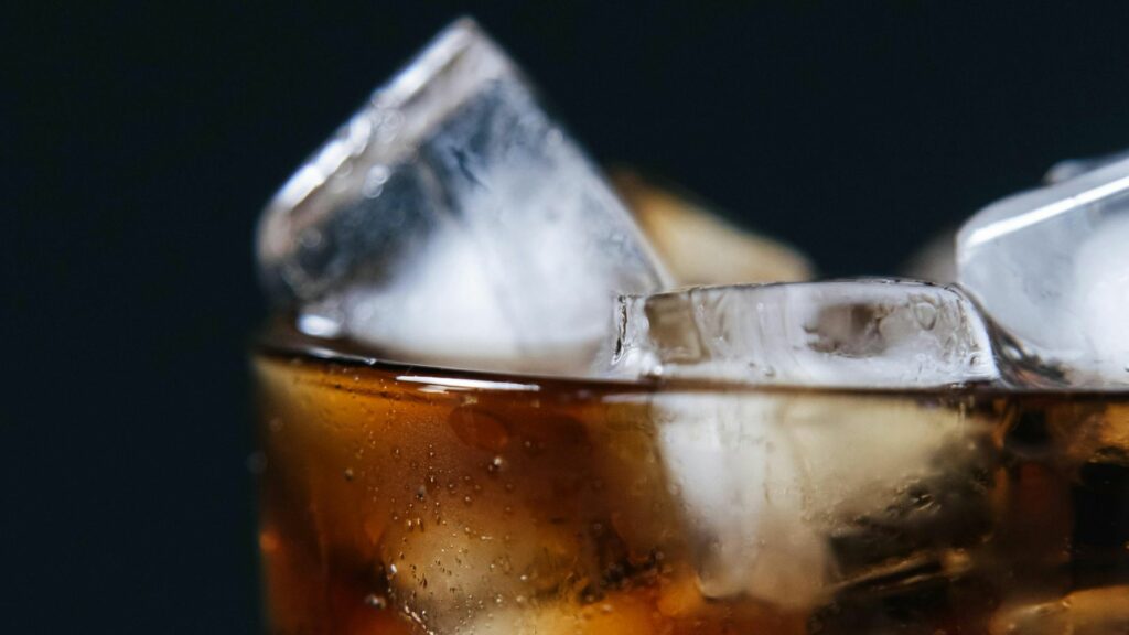 coca-cola-le-datoreaza-consumatorilor-europeni-cresterea-veniturilor-sale