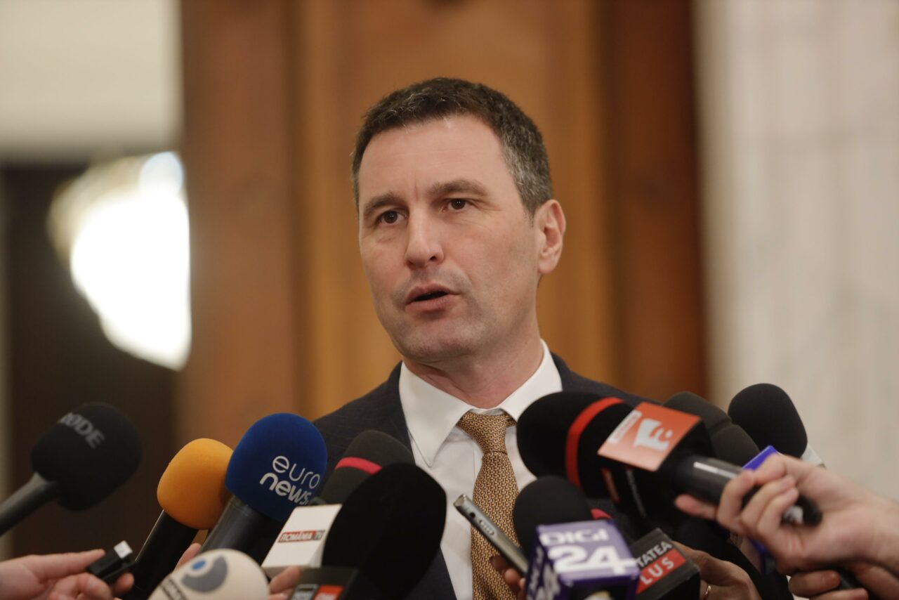 tanzcos-barna:-„companiile-care-actioneaza-pe-o-piata-concurentiala-trebuie-tratate-diferit”