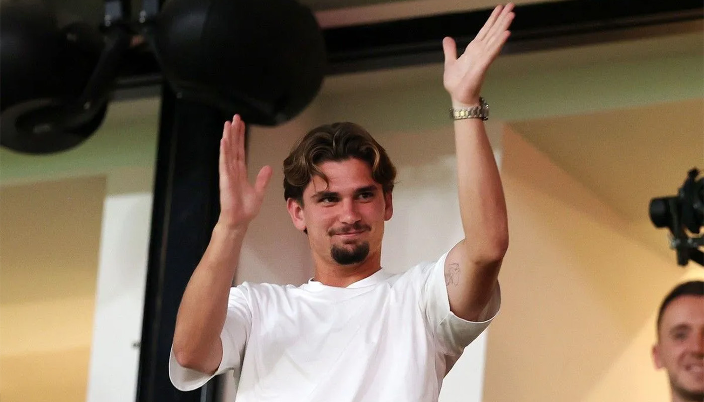 grecii-l-au-primit-ca-pe-un-erou-pe-razvan-marin:-idolatrizat-de-la-prima-aparitie