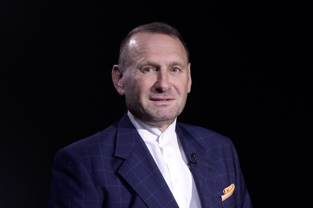 viorel-catarama-preconizeaza-ca-va-aparea-un-nou-partid-conservator-in-romania