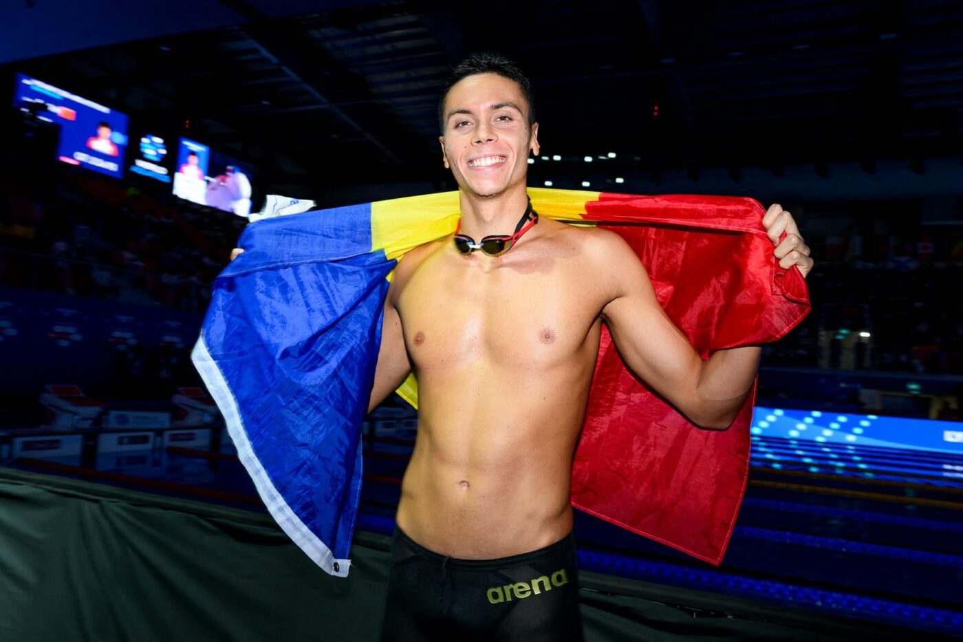 unde-pleaca-david-popovici-cu-iubita-lui