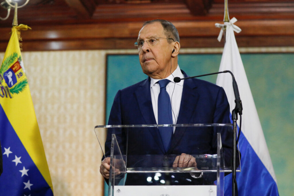 lavrov:-moscova-trebuie-sa-aiba-drept-de-veto-efectiv-asupra-masurilor-de-sprijin-pentru-ucraina