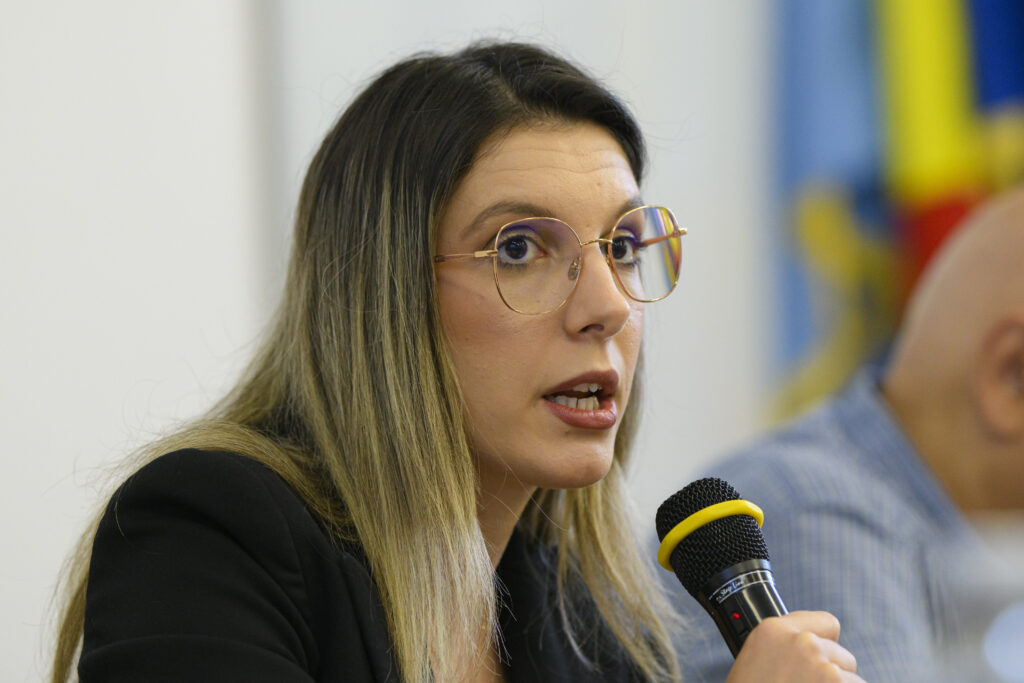 diana-buzoianu:-romsilva-organizeaza-concursuri-publice-pentru-27-de-directori-din-teritoriu