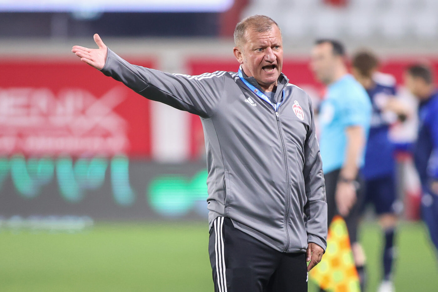 surpriza!-unde-ar-urma-sa-antreneze-dorinel-munteanu-in-romania