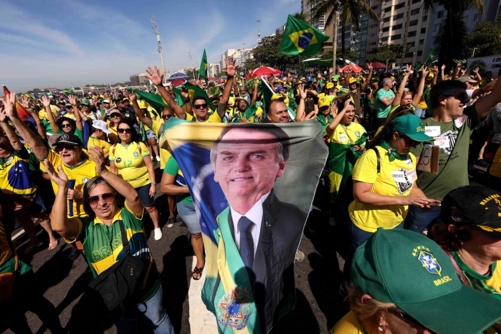 un-judecator-brazilian-voteaza-pentru-achitarea-fostului-presedinte-jair-bolsonaro