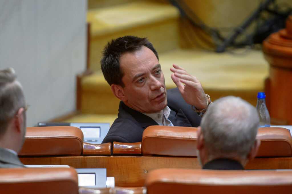 csoma-botond-(udmr):-am-intra-in-colaps-financiar,-daca-aceasta-coalitie-nu-ar-mai-exista