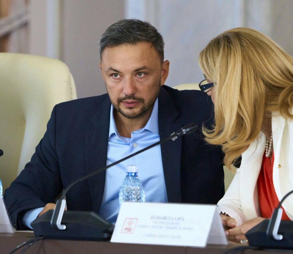 deputat-aur:-reforma-administratiei-complica-si-mai-mult-relatia-dintre-cetatean-si-autoritate