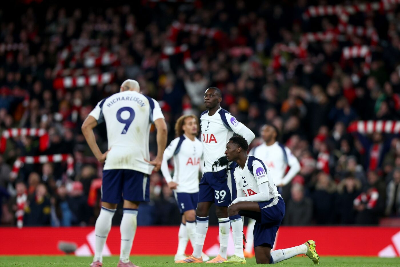 echipa-lui-radu-dragusin,-calcata-in-picioare-de-liderul-arsenal-in-derby-ul-londrei