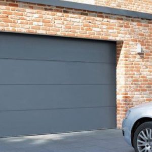 usi-de-garaj-sectionale-rezidentiale-solutii-premium-knz-doors-din-romania