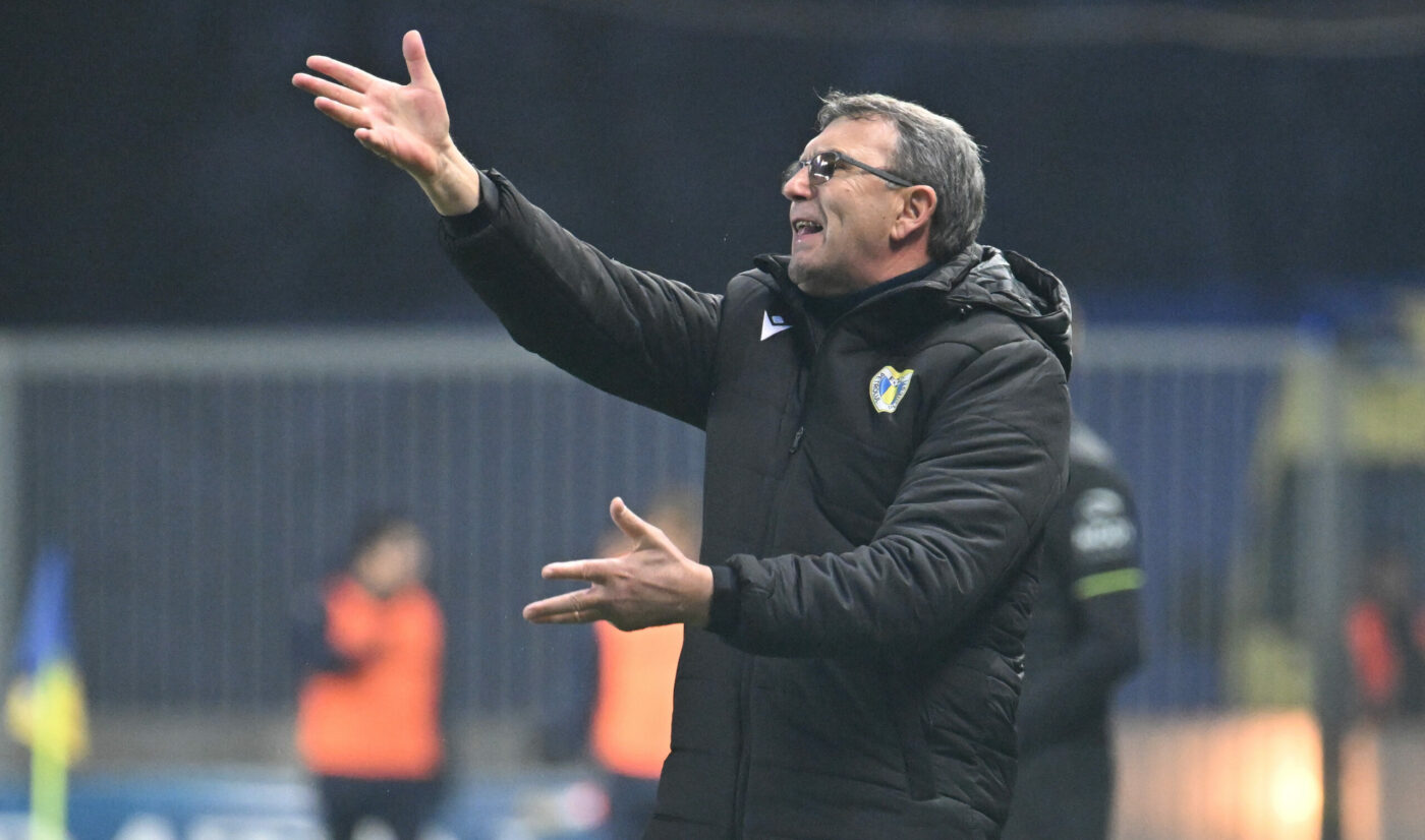 eugen-neagoe-a-rabufnit-dupa-petrolul-universitatea-craiova-0-4,-in-cupa-romaniei:-nu-e-posibil-asa-ceva!-sunt-restante-mari