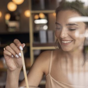 glow-up-rapid-pentru-sezonul-rece:-trucuri-de-beauty-care-te-scot-din-anonimat-la-orice-petrecere