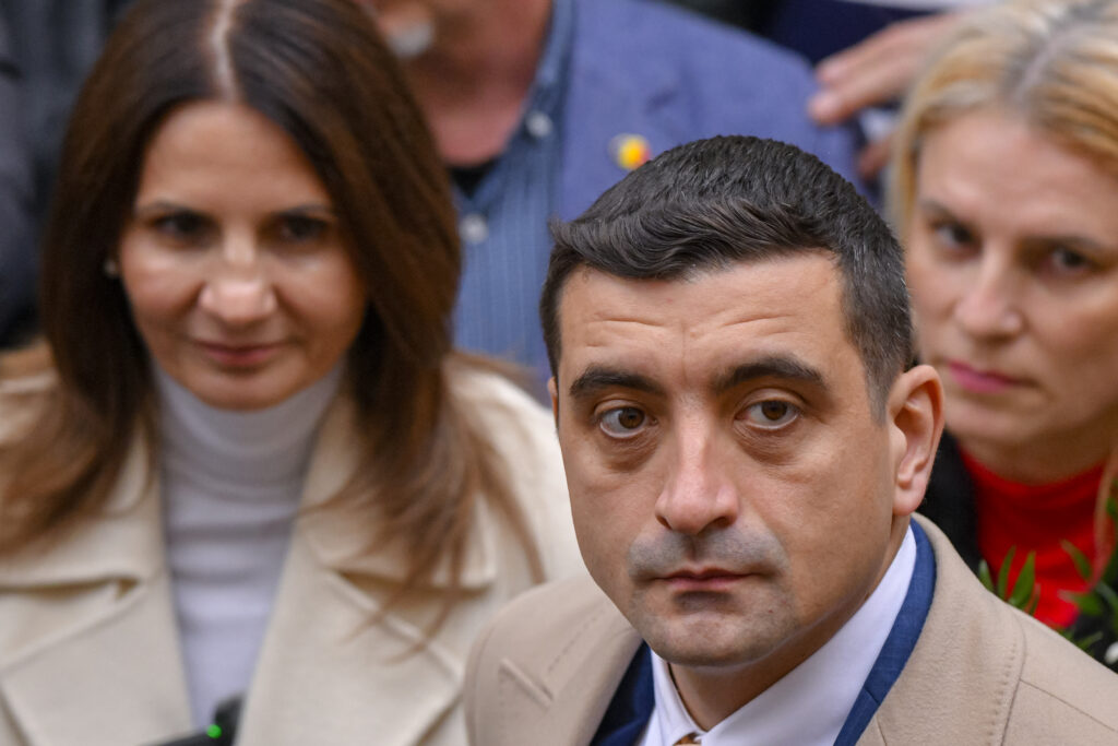 george-simion-indeamna-cetatenii-sa-mearga-la-vot-si-critica-manipularile-prin-exit-poll-uri