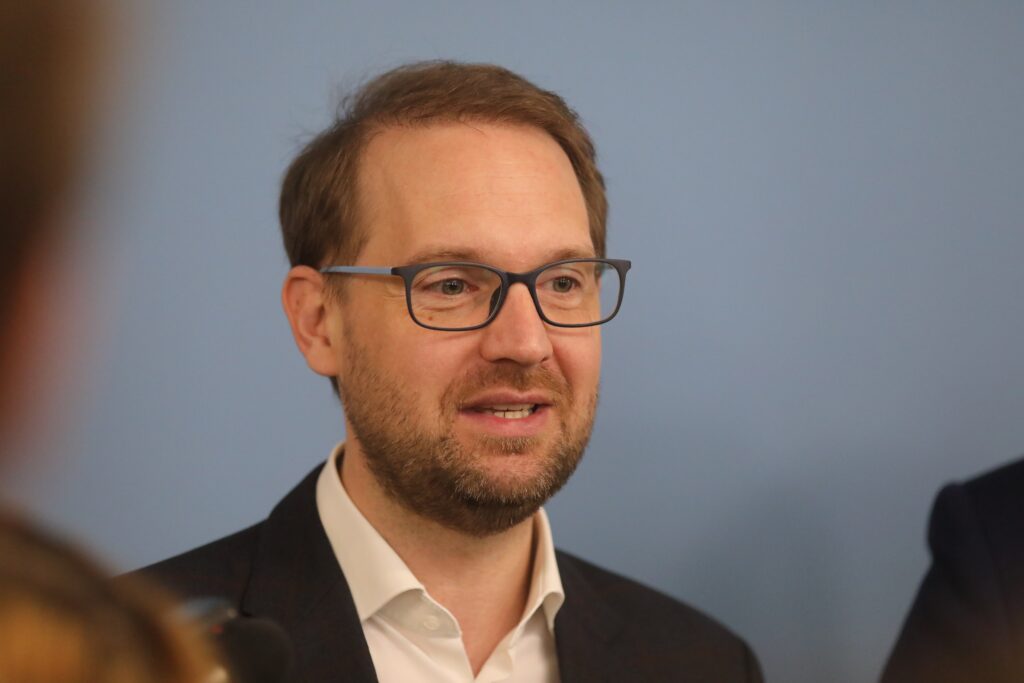 fritz-on-nicusor-dans-support-for-drula:-i-have-no-complaints