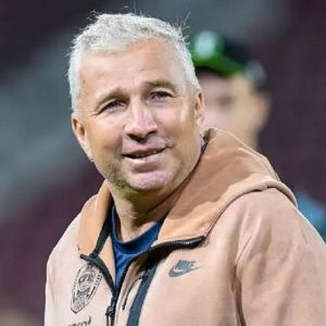 un-apropiat-al-lui-dan-petrescu-face-dezvaluiri-despre-starea-de-sanatate-a-antrenorului,-dupa-ce-a-slabit-30-de-kg.-fetele-sale-au-venit-in-tara-sa-ii-fie-alaturi:-face-pasi-spre-insanatosire