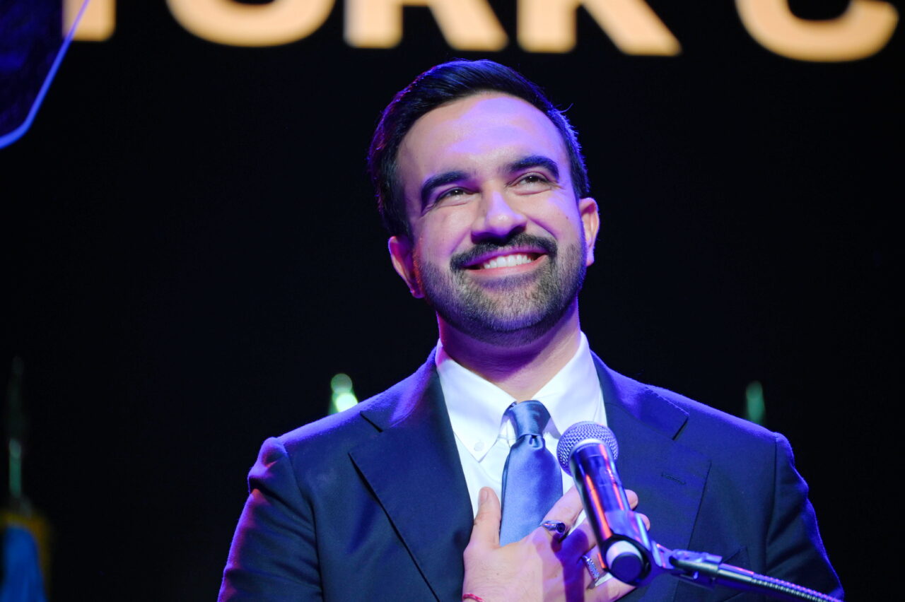 mamdani-se-muta-din-apartamentul-modest-din-queens-in-luxoasa-resedinta-oficiala-a-primarului-new-yorkului.-unde-va-sta,-de-fapt