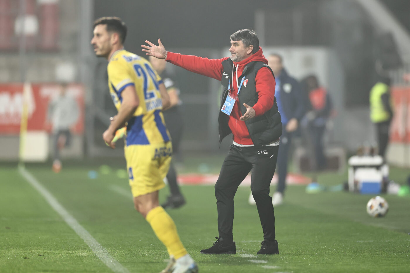 cum-l-a-inspirat-daniel-pancu-pe-adi-mihalcea,-care-are-un-mesaj-pentru-fcsb-si-cfr-cluj:-avem-si-noi-tinta-pe-ele!