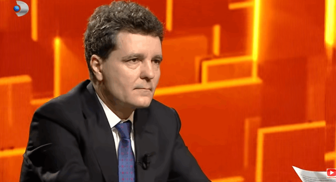 nicusor-dan-spune-despre-calin-georgescu-ca-nu-trebuie-sa-ne-uitam-la-personaj,-ci-mai-degraba-la-campania-de-dezinformare-personificata-de-acesta