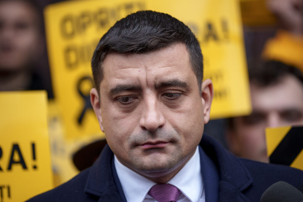 george-simion,-liderul-aur,-lanseaza-manifestul-opozitie-totala-opozitie-nationala:-decalog-de-masuri-pentru-alegeri-anticipate