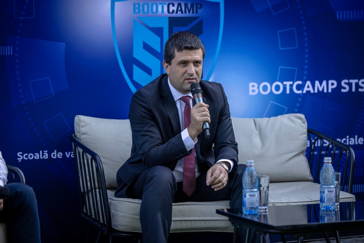 sustinatorii-ministrului-radu-miruta-sar-cu-bani-sa-l-ajute-sa-si-plateasca-amenda-de-la-amepip.-radu-miruta:-nu-mi-donati-mie